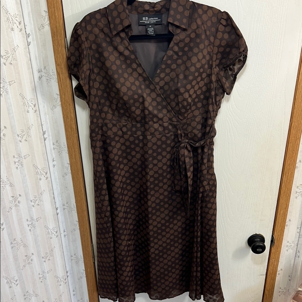 AB Studio Brown and Black Midi Dress with Flutter Cap Sleeves